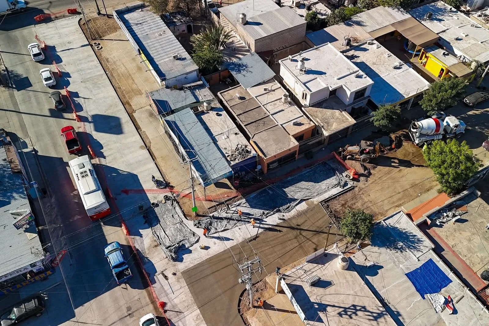 Avanza rehabilitación del crucero Reyes y Baviácora en Hermosillo; concluirá en marzo